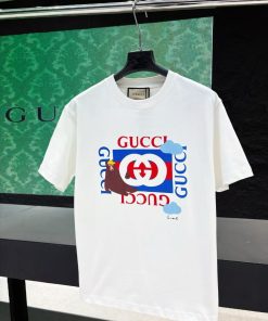 Alternative view of 구* 베어 로고 그래픽 반팔 티셔츠 GU-056
